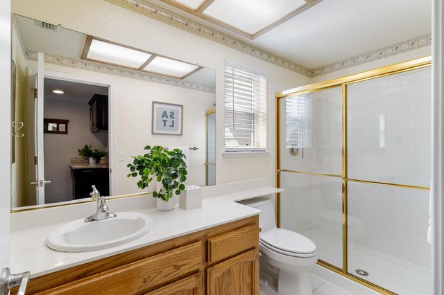 112 Hazelmere Dr, Folsom, CA 95630