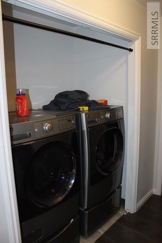 2625 Ammon Road, Ammon, ID 83406