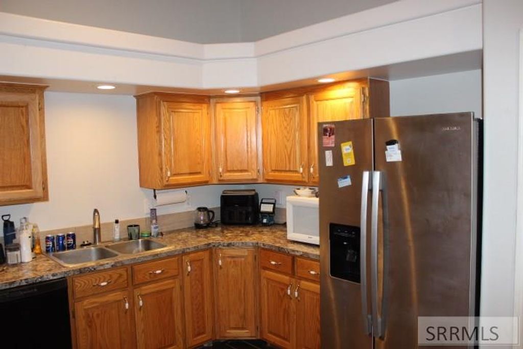 Image 3 of property listing at 2625 Ammon Road, Ammon, ID 83406