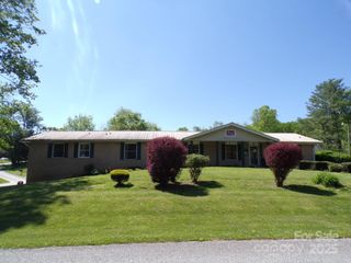 51 Fletcher View Drive, Fletcher, NC 28732