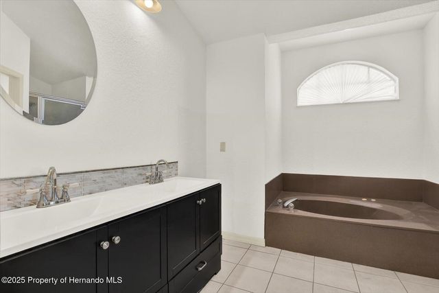 5644 Pillar Avenue, Spring Hill, FL 34608