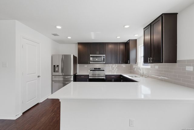 11745 Red Pheasant, San Antonio, TX 78245