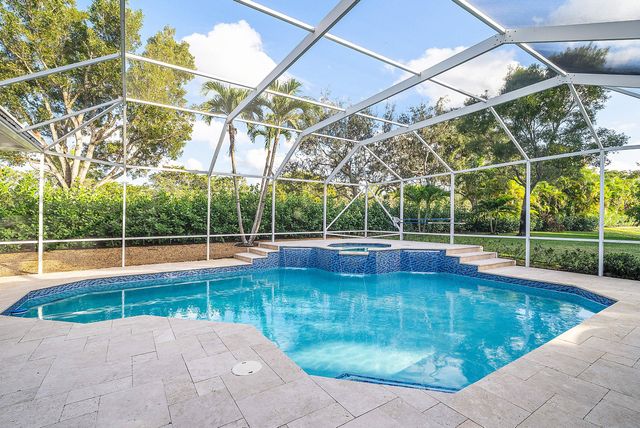 21374 Falls Ridge Way, Boca Raton, FL 33428