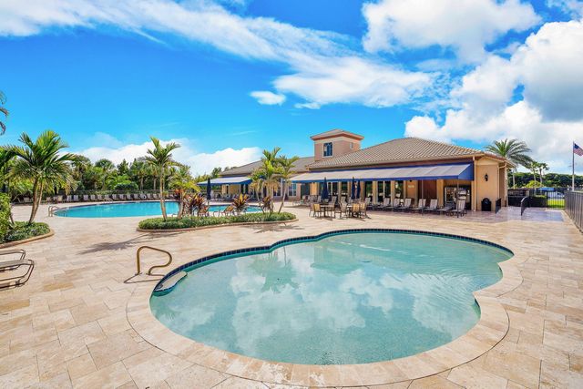 21374 Falls Ridge Way, Boca Raton, FL 33428