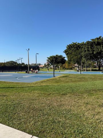 21374 Falls Ridge Way, Boca Raton, FL 33428