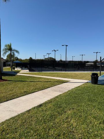 21374 Falls Ridge Way, Boca Raton, FL 33428