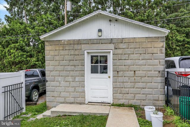 453 S STATE ST, Ephrata, PA 17522