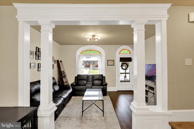 453 S STATE ST, Ephrata, PA 17522