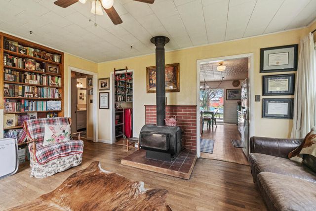 26919 Highway 140, Bonanza, OR 97623