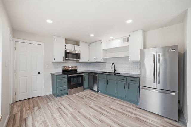 2929 Kingswood Drive, Garland, TX 75040