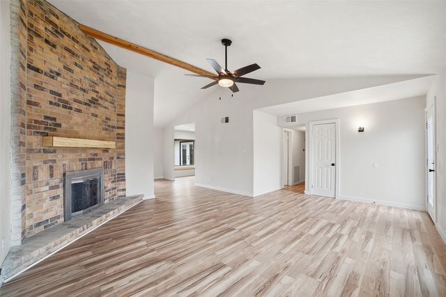 2929 Kingswood Drive, Garland, TX 75040