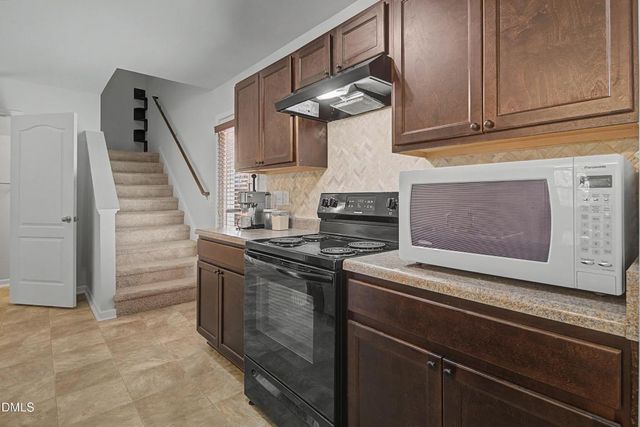 506 Old Salem Drive, Spring Lake, NC 28390