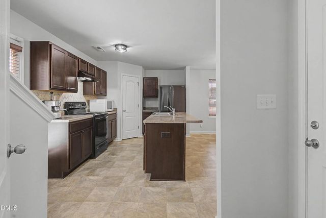 506 Old Salem Drive, Spring Lake, NC 28390