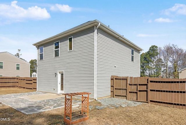 506 Old Salem Drive, Spring Lake, NC 28390