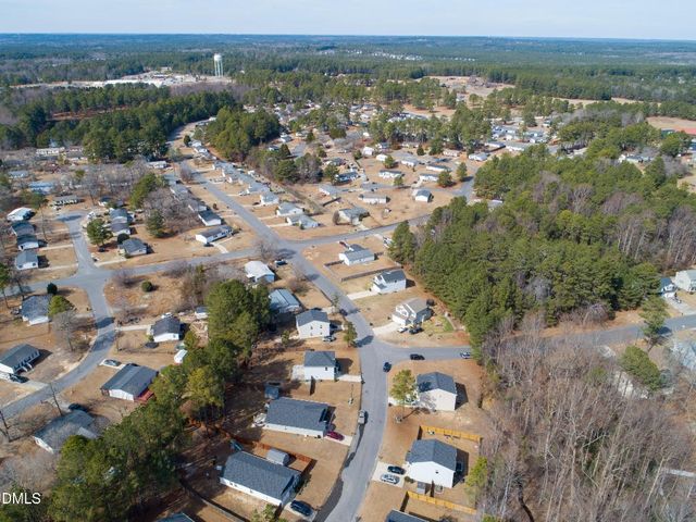 506 Old Salem Drive, Spring Lake, NC 28390