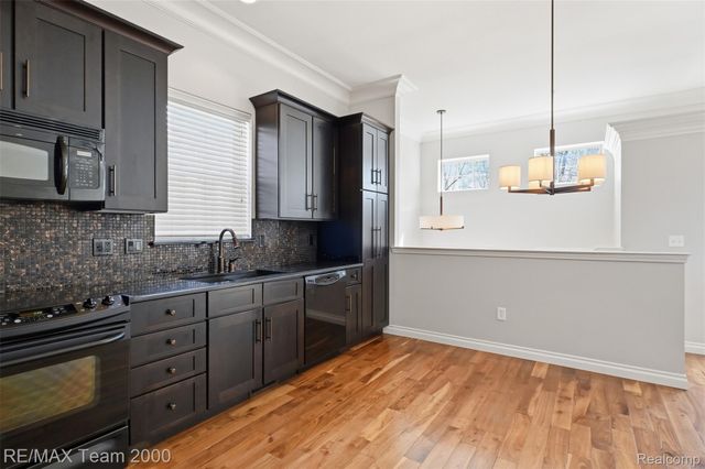 39750 ROCKCREST Circle, Northville Township, MI 48168