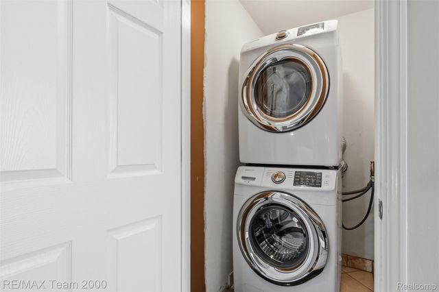 39750 ROCKCREST Circle, Northville Township, MI 48168