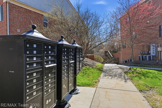 39750 ROCKCREST Circle, Northville Township, MI 48168