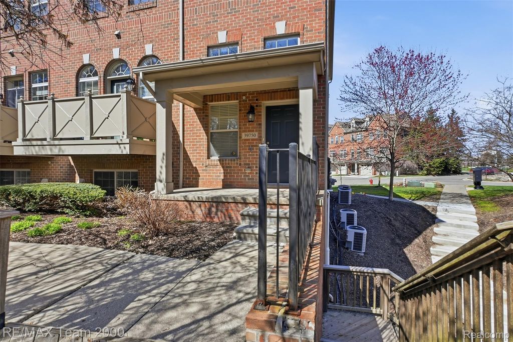 39750 ROCKCREST Circle, Northville Township, MI 48168