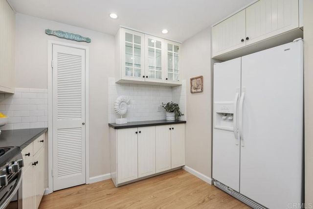 1715 Kennington Road, Encinitas, CA 92024