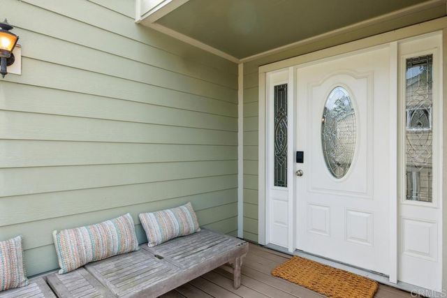 1715 Kennington Road, Encinitas, CA 92024