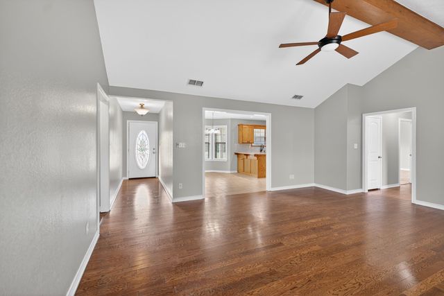 433 English Lane, Longview, TX 75605