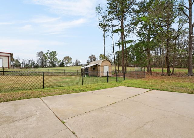 433 English Lane, Longview, TX 75605