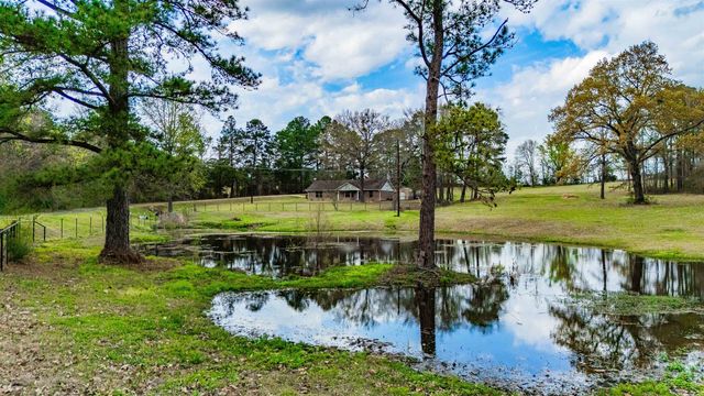 433 English Lane, Longview, TX 75605