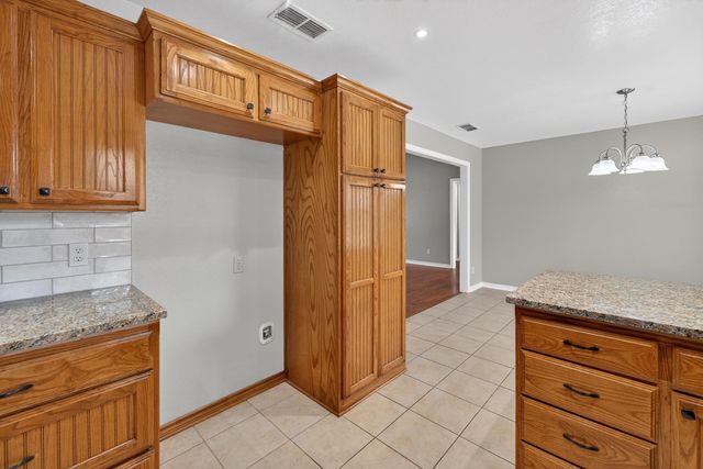 433 English Lane, Longview, TX 75605