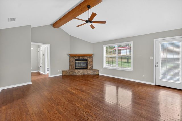 433 English Lane, Longview, TX 75605