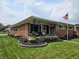 1874 Newman Street, Trenton, MI 48183