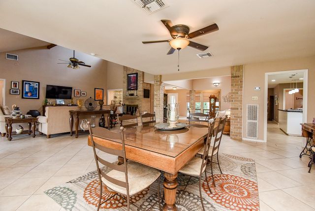 3830 E Creek Club Drive, Missouri City, TX 77459