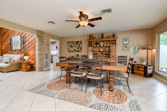 3830 E Creek Club Drive, Missouri City, TX 77459