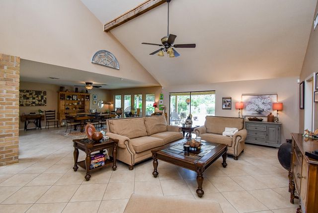 3830 E Creek Club Drive, Missouri City, TX 77459