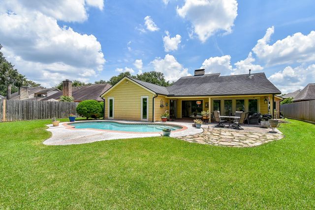 3830 E Creek Club Drive, Missouri City, TX 77459