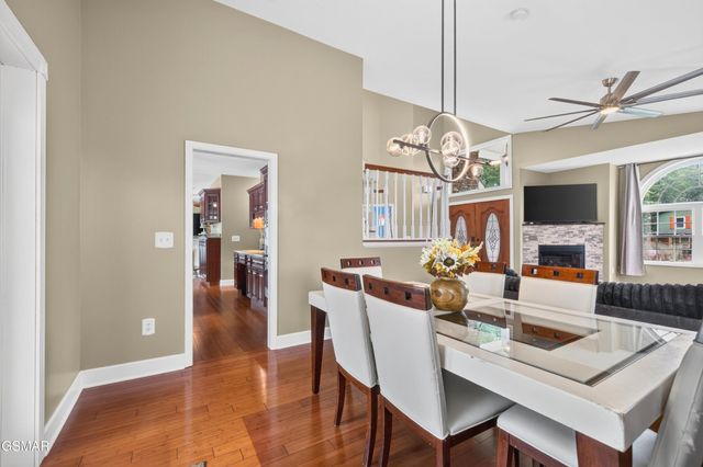 917 Crickett Drive, Dandridge, TN 37725