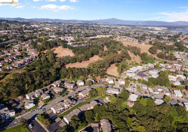 1223 Marionola Way, Pinole, CA 94564