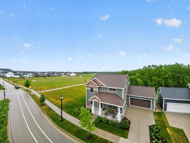 2778 Frisee Drive, Fitchburg, WI 53711