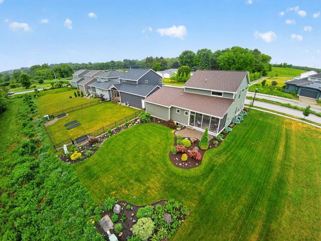 2778 Frisee Drive, Fitchburg, WI 53711