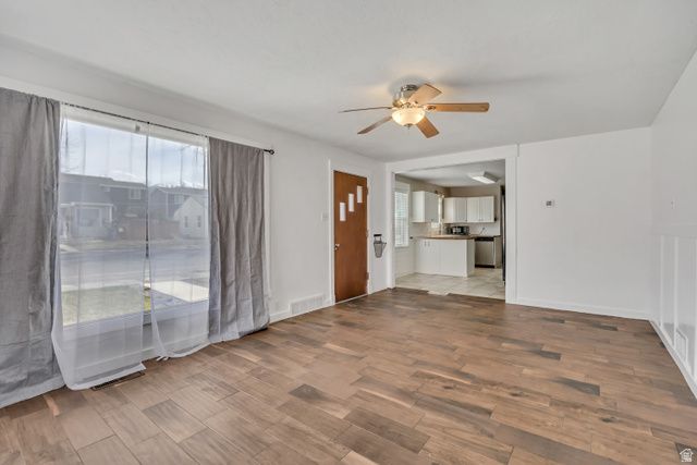 135 N MAIN ST, Pleasant Grove, UT 84062