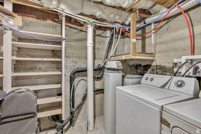 135 N MAIN ST, Pleasant Grove, UT 84062