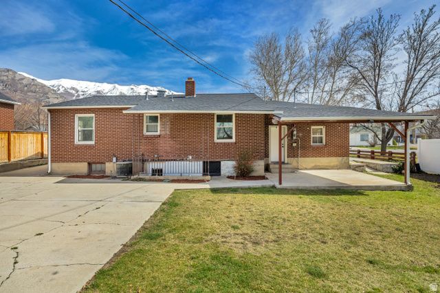 135 N MAIN ST, Pleasant Grove, UT 84062