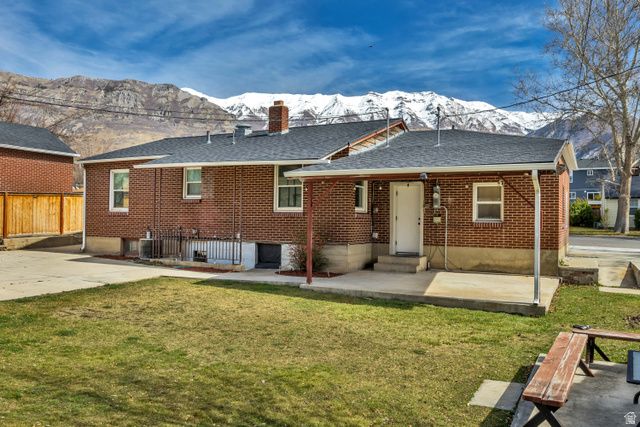 135 N MAIN ST, Pleasant Grove, UT 84062
