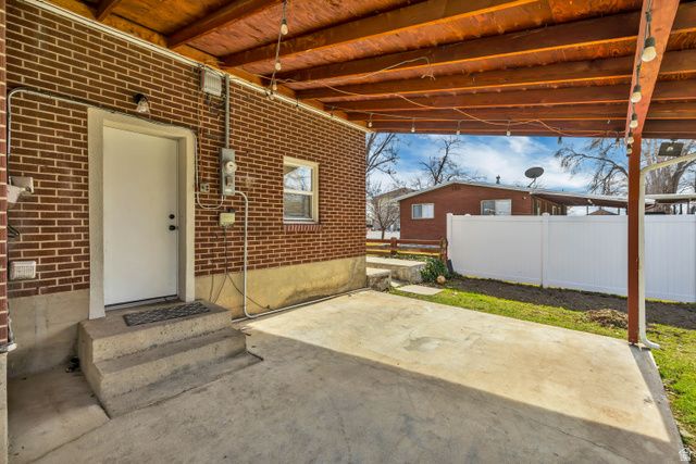 135 N MAIN ST, Pleasant Grove, UT 84062