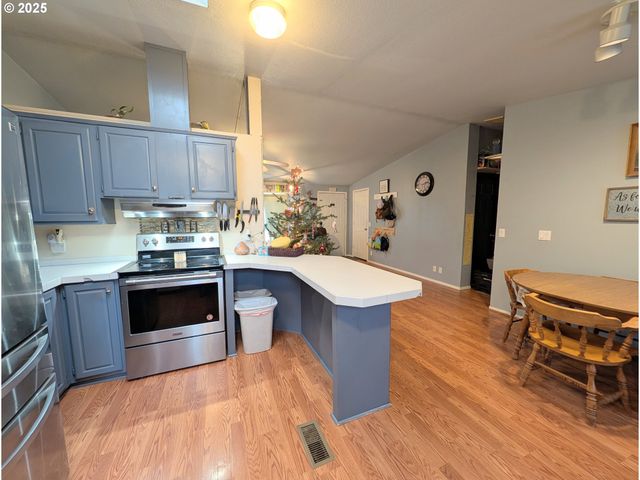 2209 TERRA LEA Ct, La Grande, OR 97850