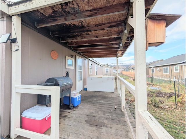 2209 TERRA LEA Ct, La Grande, OR 97850