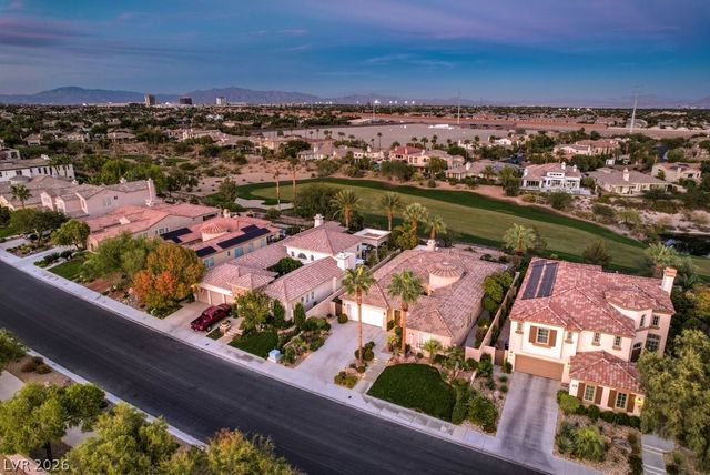 3298 Dove Run Creek Drive, Las Vegas, NV 89135