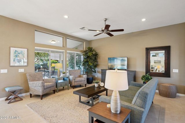 14617 W LAS BRIZAS Lane, Sun City West, AZ 85375