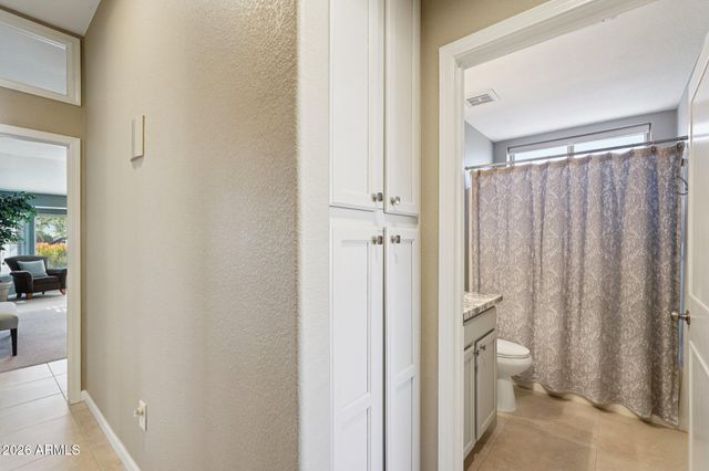 14617 W LAS BRIZAS Lane, Sun City West, AZ 85375