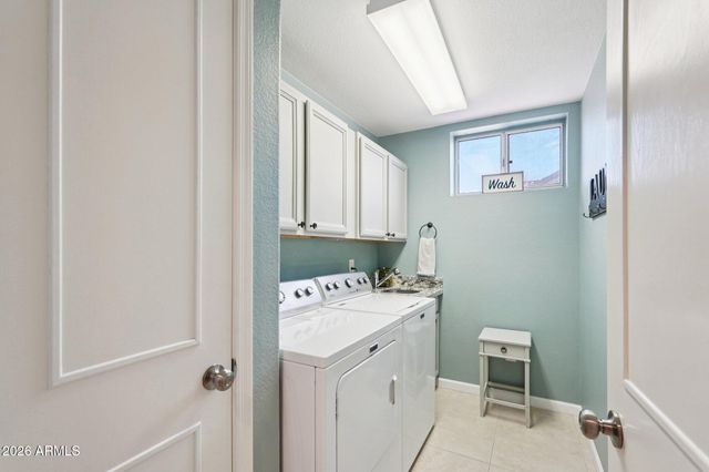 14617 W LAS BRIZAS Lane, Sun City West, AZ 85375